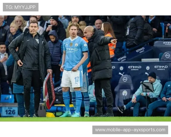 德布劳内弧顶远射制造精彩进球