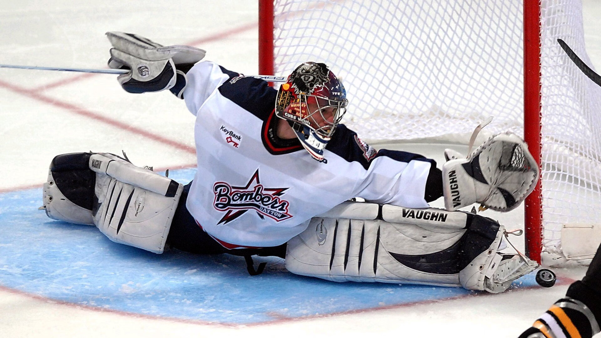 城市运河游泳展示赛 特设水质监控系统保驾护航